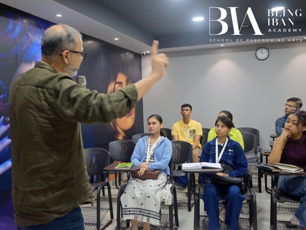 ACTING CLASSES IN KOLKATA FOCUSING ON CAMERA AND STAGE PERFORMANCE