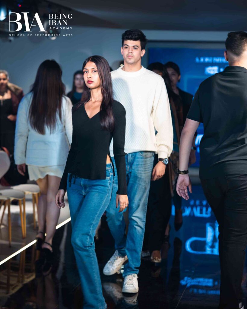 BEST MODELLING INSTITUTE IN KOLKATA EVENT POWER & POSE PHOTO