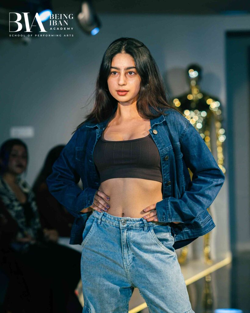 BEST MODELLING INSTITUTE IN KOLKATA EVENT POWER & POSE PHOTO