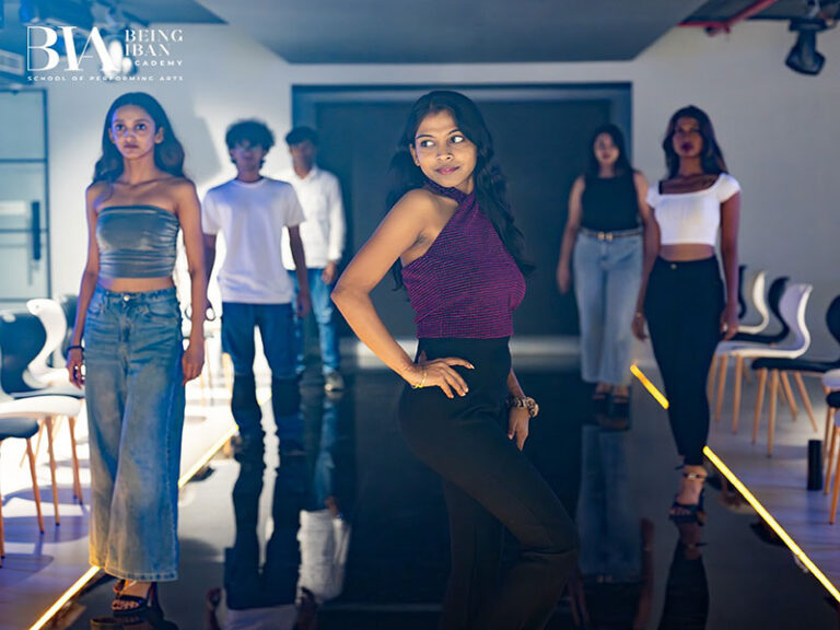 MODELLING CLASSES IN KOLKATA FOR RAMP WALK AND PORTFOLIO DEVELOPMENT