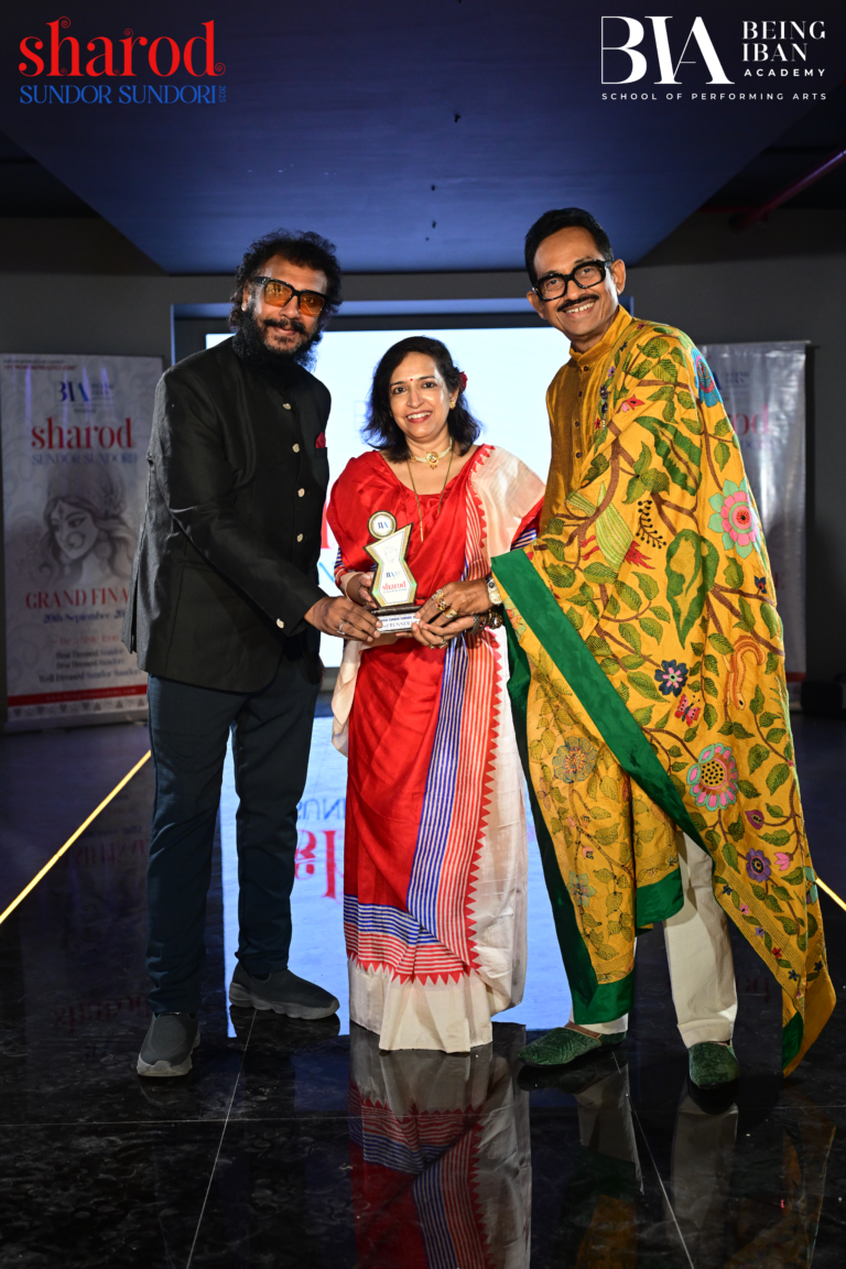 Sharod Sundor Sundori 8 Grooming and Modelling Course Kolkata fashion show and ramp walk event