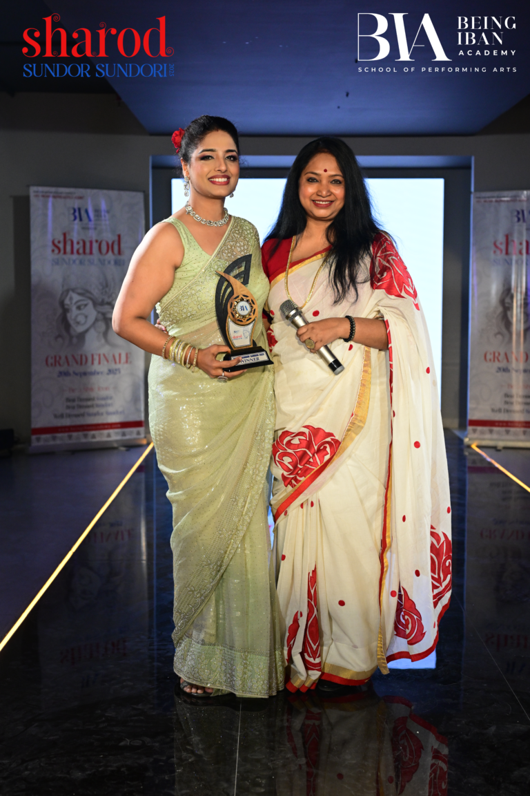 Sharod Sundor Sundori 9 Modelling Training Institute in Kolkata student ramp walk showcase event