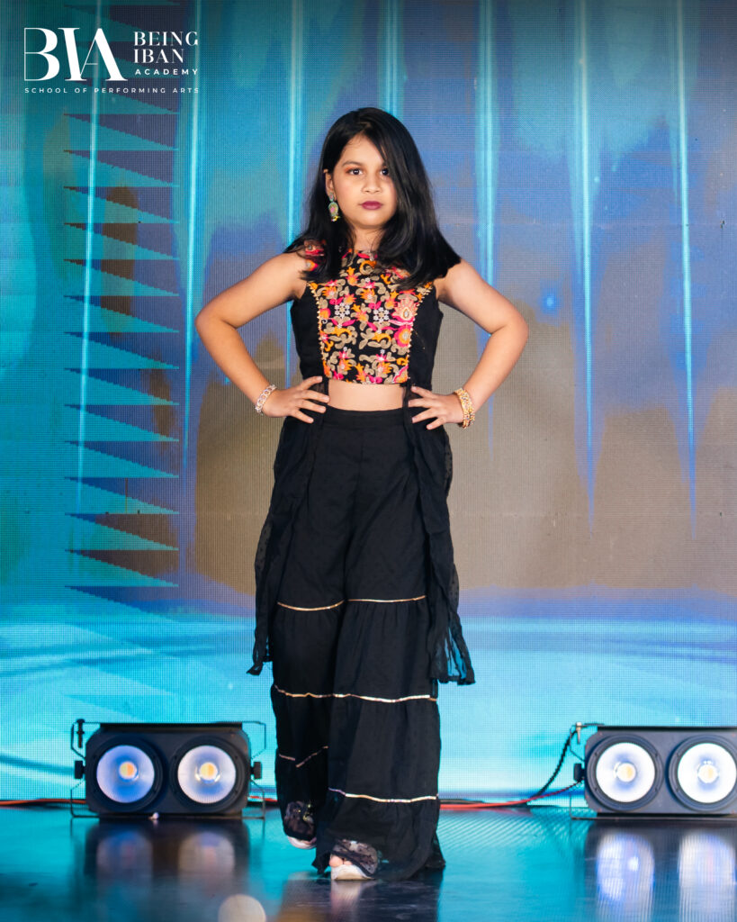 BEST PERFORMING ARTS INSTITUTE IN KOLKATA EVENT TALENT HUNT PHOTO